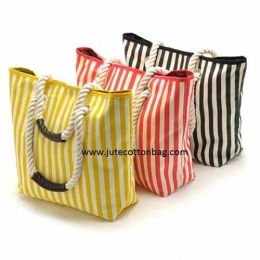 Wholesale Straw Beach Bags Manufacturers in Sweden 